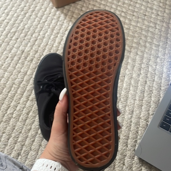 Like New Black Vans - Picture 2 of 3